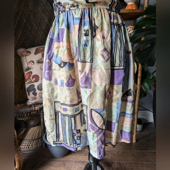 Vintage 100% Silk Geometric Pattern Dress Size L - Picture 3 of 10